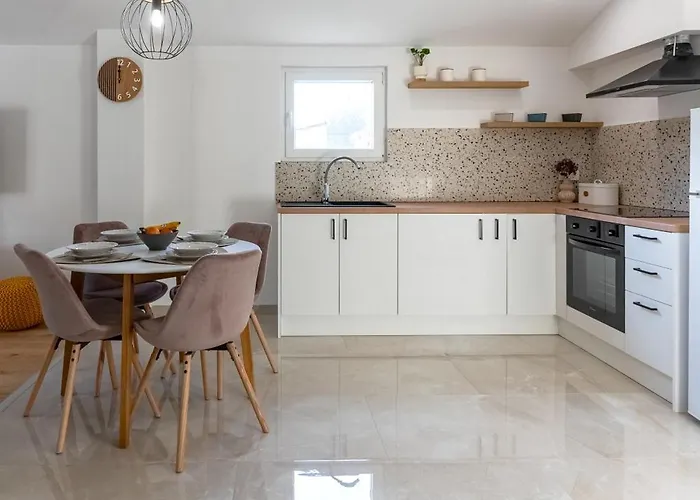 Marin Novigrad Daire